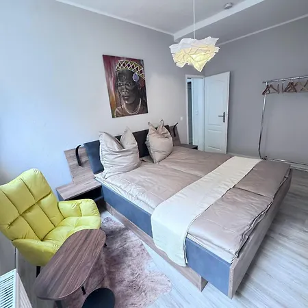 Sonnige 2 Raumwohnung In Niederwiesa